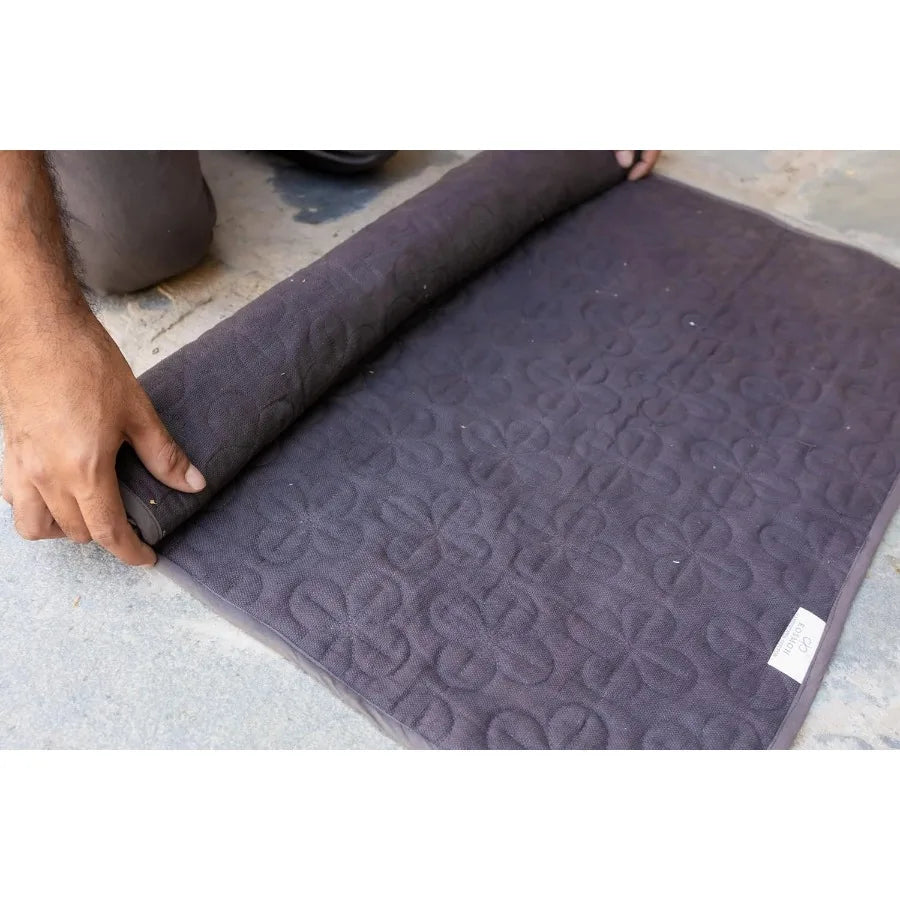 Hign-concerned SustainableOrganicCotton Khadi Yoga Mat for Home Gym Meditation Wellbeing