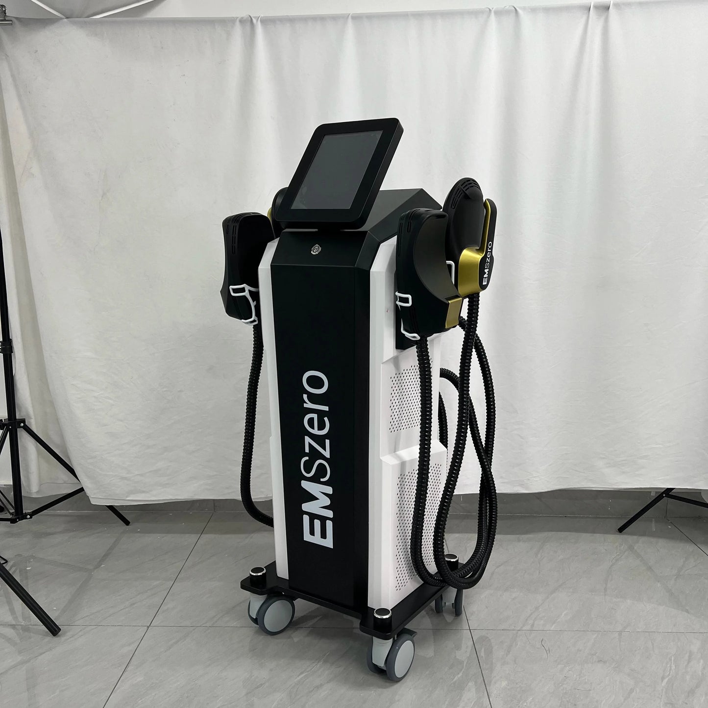 EMSZERO 6500W Tesla EMS Machine For Body Sculpting Technology